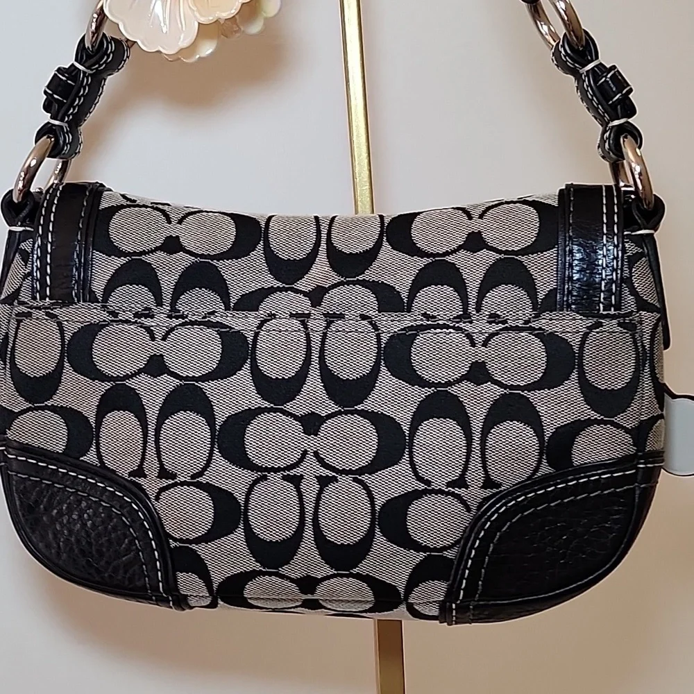 Coach Y2K Soho Chelsea Signature Flap Turn Lock black/Gray canvas leather trim